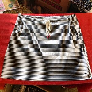 Skirt in blue and white stripes